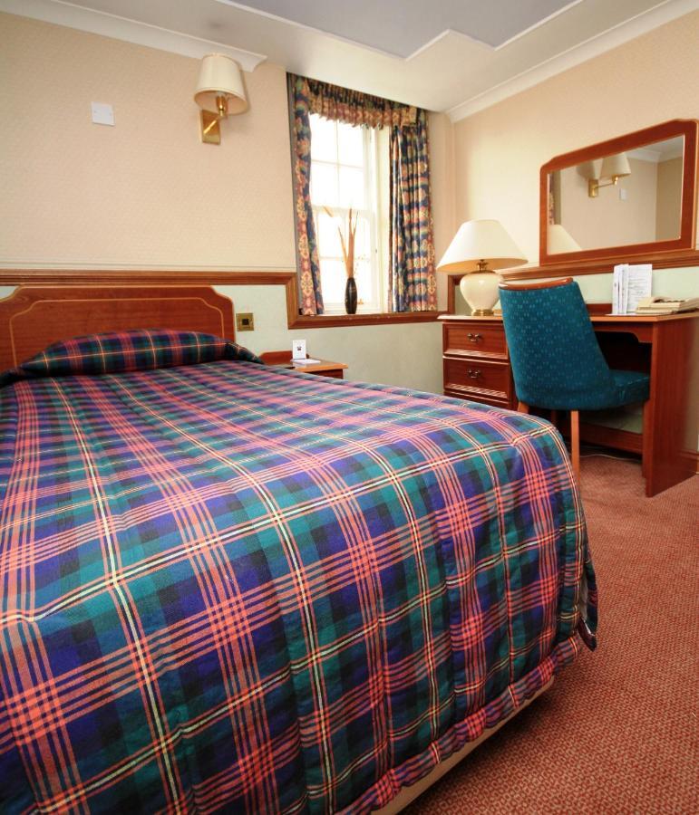 Salutation Hotel Perth Room photo